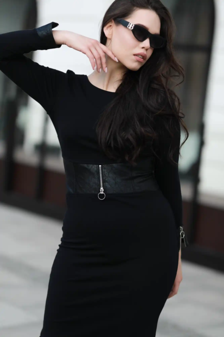 Czarna sukienka - obrazek 8